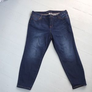 Boutique Ankle Jeans. 18w